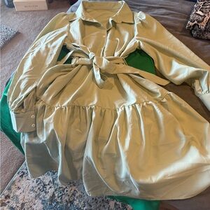 SHEIN Mint Green Garment